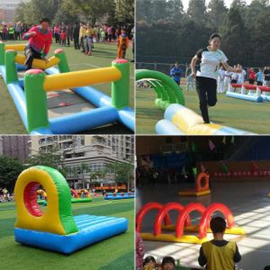 Vzrušujúce nafukovacie prekážky pre športové hry