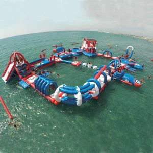 Voda Splash Park inštalovaný na mori